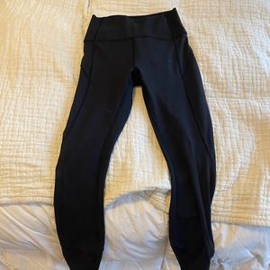 lululemon align size 4 in black! Like new!